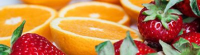 Macedònia de fruites maduixes i taronja amb gelatina d’espècies