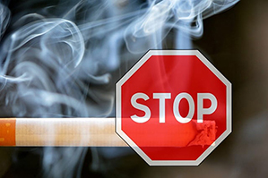 Cigarreta i senyal de stop